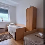 Pod Orehi - Hisa Na Podezelju - Razprseni Jeruzalem Slovenija Miklavz pri Ormozu